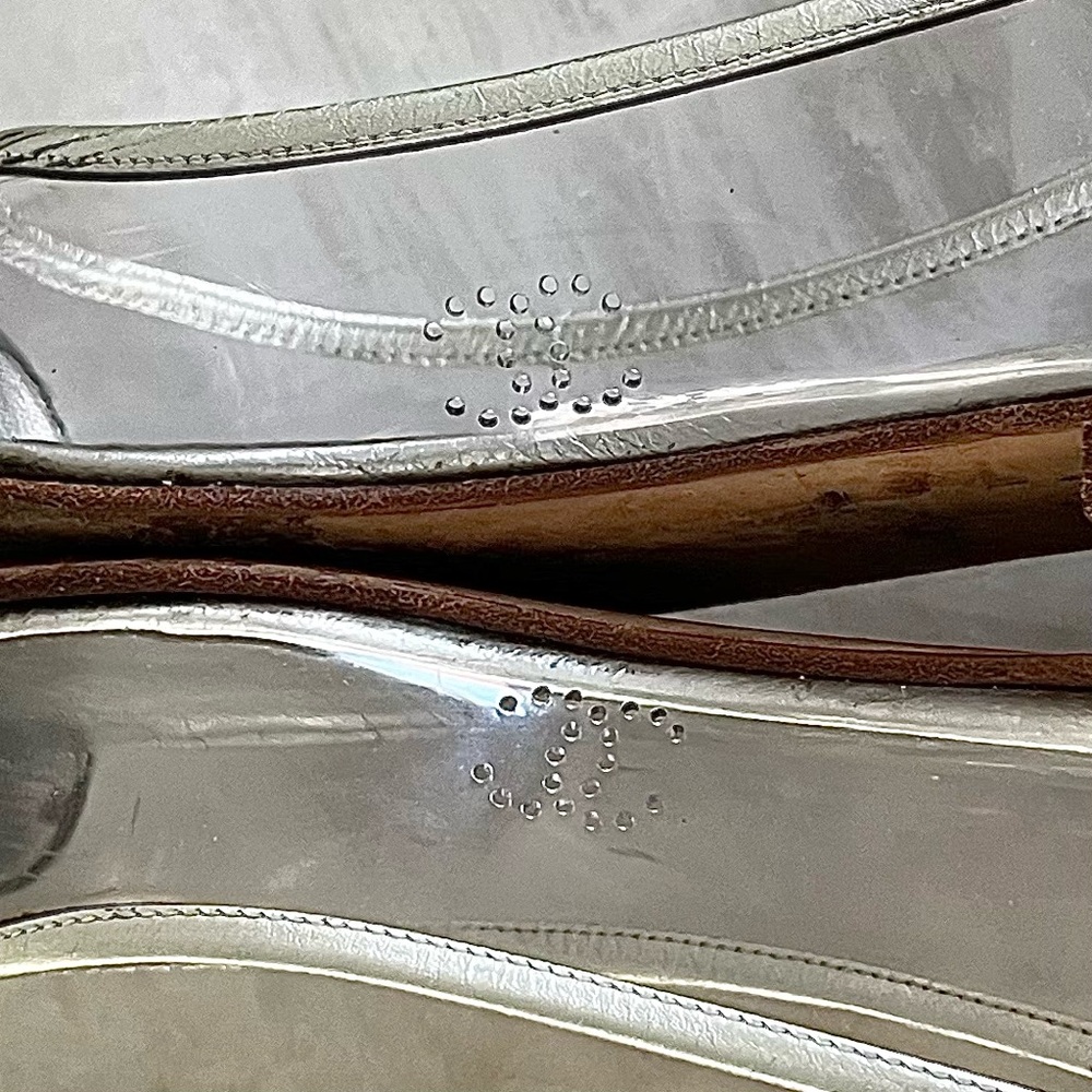 CHANEL Silver Leather Slingback Flats - Picture 9 of 13